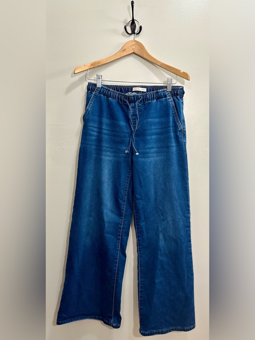 Sincerely Jules Wide Leg Pull On Dark Wash Jeans Size S